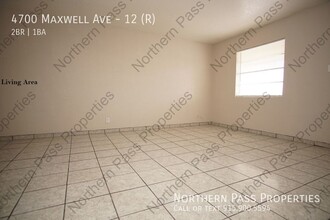 Maxwell Pines in El Paso, TX - Foto de edificio - Building Photo