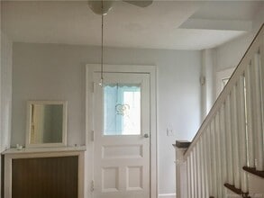 359 West Ave in Darien, CT - Building Photo - Building Photo