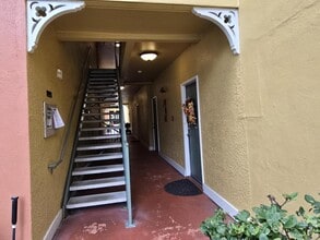 4207 S Dale Mabry Hwy in Tampa, FL - Building Photo - Building Photo