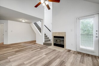 9831 Walnut St in Dallas, TX - Building Photo - Building Photo