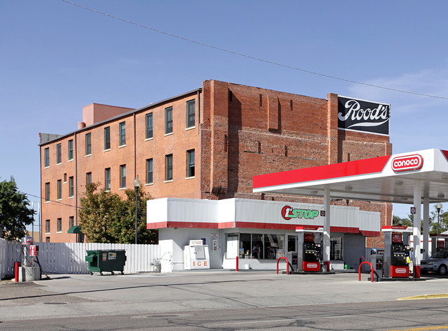 Rood Candy Apartments in Pueblo, CO - Building Photo - Building Photo