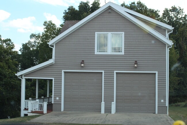property at 14300 Coolville Ridge Rd