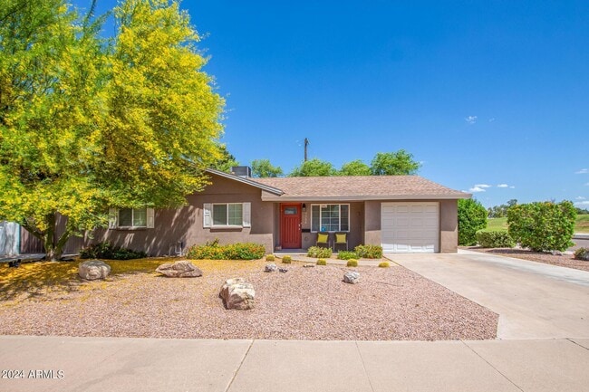 7754 E Catalina Dr in Scottsdale, AZ - Building Photo - Building Photo