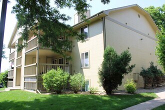 1672 Riverside Ave in Fort Collins, CO - Building Photo - Building Photo