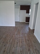 1302 Pecan St in Bonham, TX - Building Photo - Building Photo