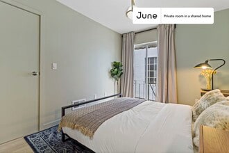 Private bedroom in 5 bed/3.5 bath Home in San Francisco, CA - Building Photo - Building Photo