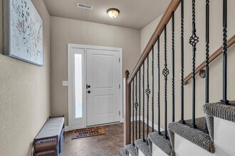 9415 N Adrian Ave in Kansas City, MO - Building Photo - Building Photo