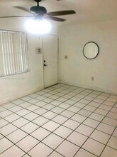 580 Tallulah Rd in Atlantis, FL - Building Photo - Building Photo