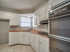 5004 S Broadway Ave in Oklahoma City, OK - Building Photo - Building Photo