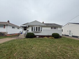 16261 Remora Blvd in Brook Park, OH - Building Photo