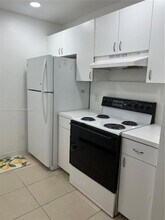 13355 SW 9th Ct, Unit 115H in Pembroke Pines, FL - Building Photo - Building Photo