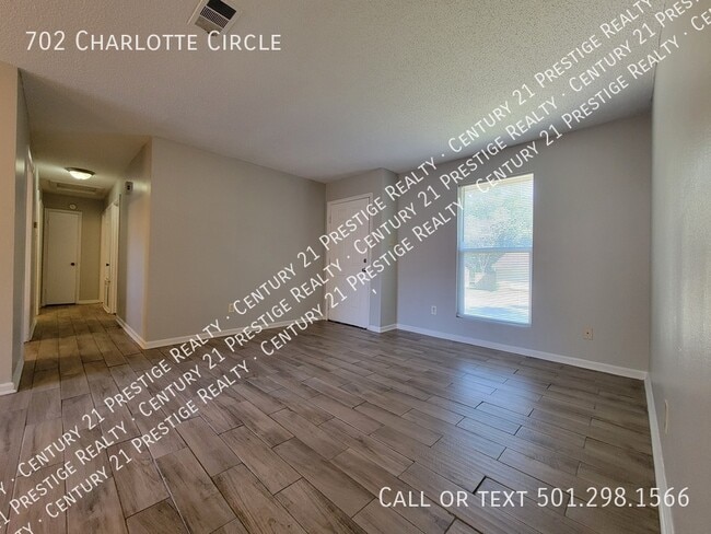 702 Charlotte Cir in Jacksonville, AR - Building Photo - Building Photo