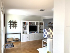 2403 Browning St in Sarasota, FL - Foto de edificio - Building Photo