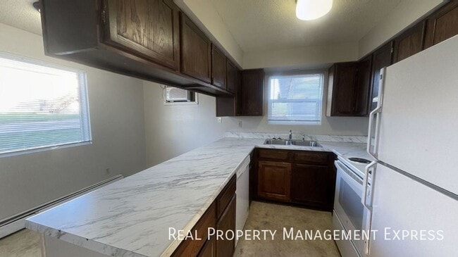 2 Bed 1 Bath Apartment