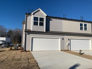 Room in Townhome on Preveza Pl in Raleigh, NC - Building Photo - Building Photo