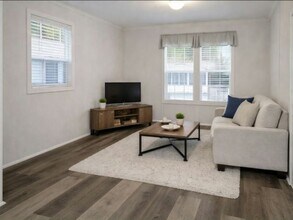 5 George St in West Palm Beach, FL - Building Photo - Building Photo