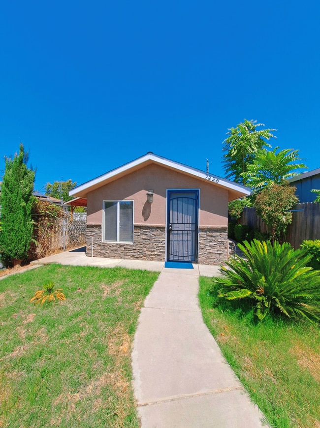 property at 7226 N San Pablo Ave