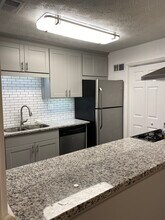 107 Country Park Dr SE, Unit 107 in Smyrna, GA - Building Photo - Building Photo