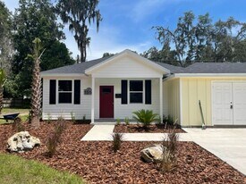 1514 NW 6th Ave in Gainesville, FL - Building Photo