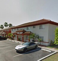 10915 W Okeechobee Rd in Hialeah Gardens, FL - Building Photo
