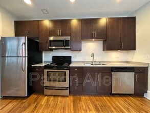 444 Haywood Rd in Asheville, NC - Building Photo - Building Photo