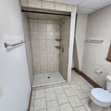 102 Vermillion St, Unit A Groundfloor in Athens, WV - Building Photo - Building Photo