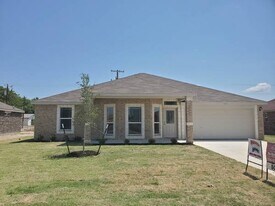 6902 Cassidy Ln in Killeen, TX - Building Photo
