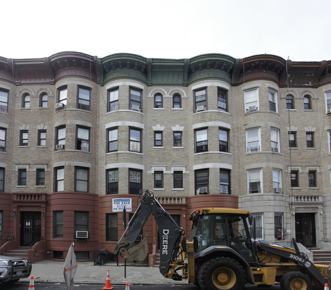 244 New York Ave in Brooklyn, NY - Building Photo - Building Photo