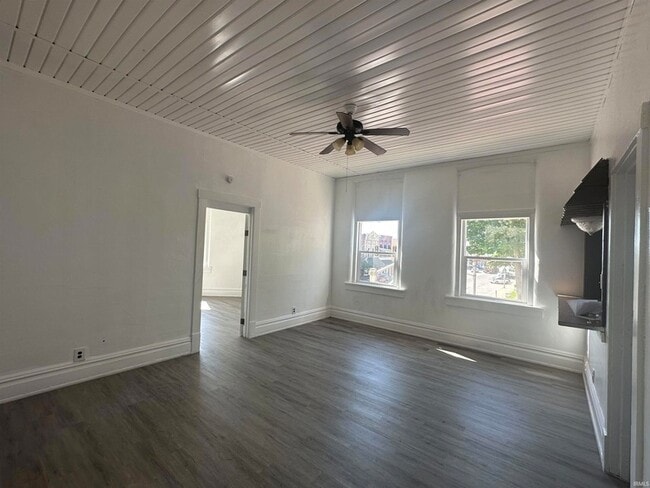 property at 104 W Michigan St