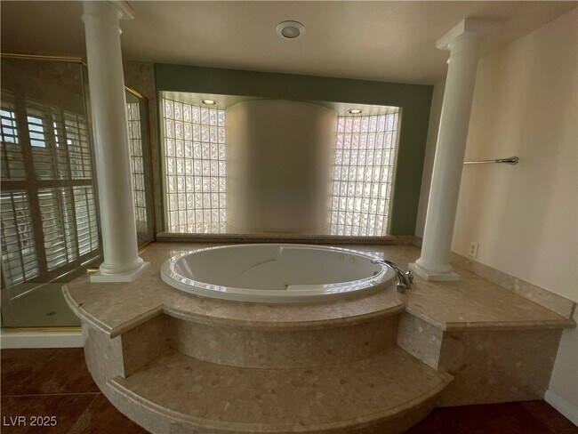 property at 11002 Inverlochy Ct