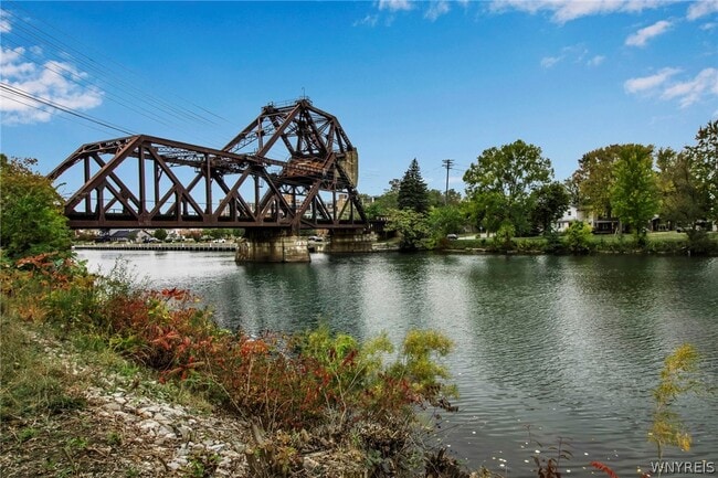 126 E Niagara St in Tonawanda, NY - Building Photo - Building Photo