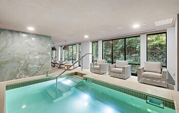 8701 Churchill Rd in North Bergen, NJ - Building Photo - Building Photo