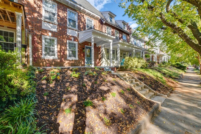 2312 Rosewood Ave in Richmond, VA - Building Photo - Building Photo