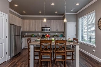 Willow Point Townhomes in Denver, CO - Foto de edificio - Building Photo