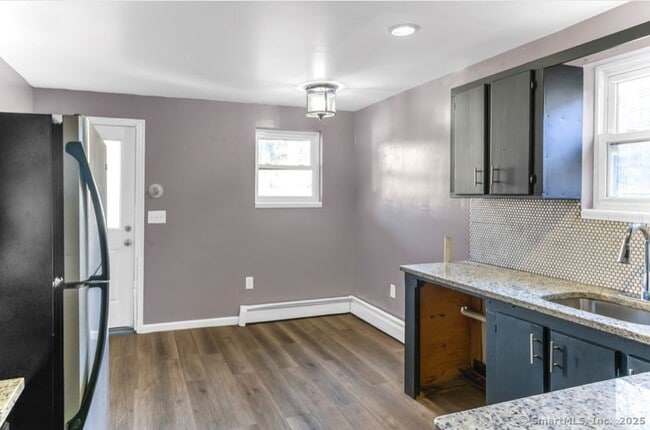 22 Wyman St in Waterbury, CT - Building Photo - Building Photo