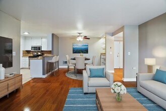 360 S Euclid Ave in Pasadena, CA - Building Photo - Building Photo