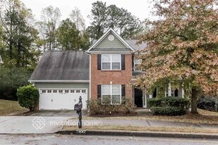 920 Lakeside Ct in Loganville, GA - Building Photo