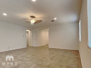 17027 W Echo Ln in Waddell, AZ - Building Photo - Building Photo