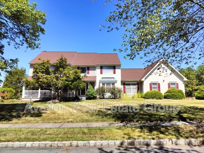property at 11 Endicott Ln