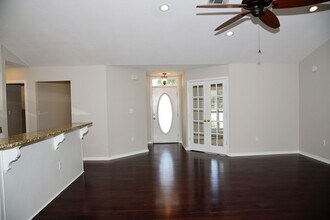 1402 Ernest Hemingway Dr in Niceville, FL - Building Photo - Building Photo
