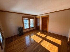 99-101-101 Mooreland St in Springfield, MA - Building Photo - Building Photo