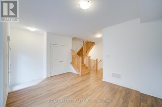 52 Alan Francis Ln in Markham, ON - Building Photo - Building Photo