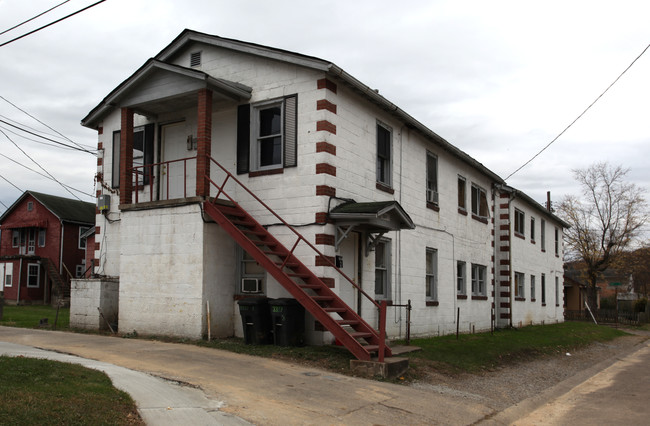 410 34th St in Charleston, WV - Building Photo - Building Photo