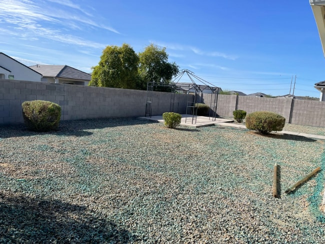 9407 E Alfalfa Dr in Florence, AZ - Building Photo - Building Photo