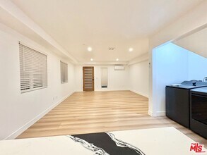 4512 St Elmo Dr in Los Angeles, CA - Building Photo - Building Photo