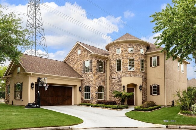 property at 11218 French Oak Ln