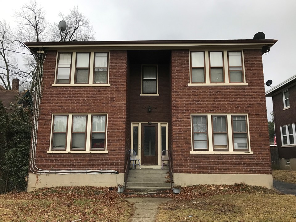 3609 Saint Martins Pl in Cincinnati, OH - Building Photo