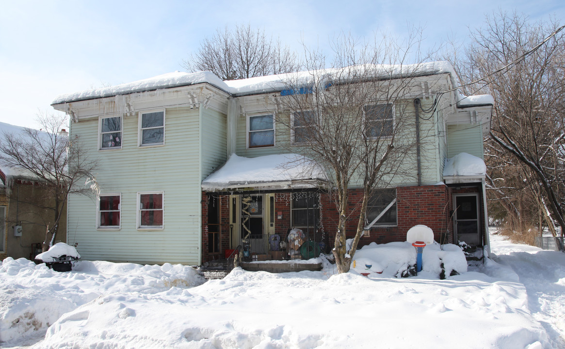 11 Burt Ave in Auburn, NY - Building Photo