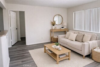 45225 Sunset Ln in Palm Desert, CA - Foto de edificio - Building Photo