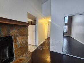 1810 Congress Cir in Anchorage, AK - Building Photo - Building Photo